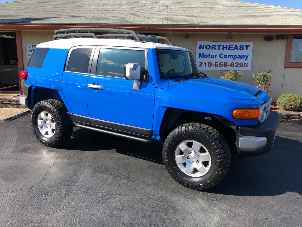toyota fj cruiser 2007 JTEZU11F170006500 image toyota fj cruiser 2007 JTEZU11F170006500 image